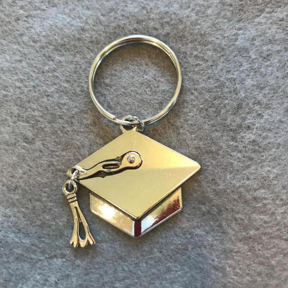 Graduation Cap Keychain - Picture 4 of 6
